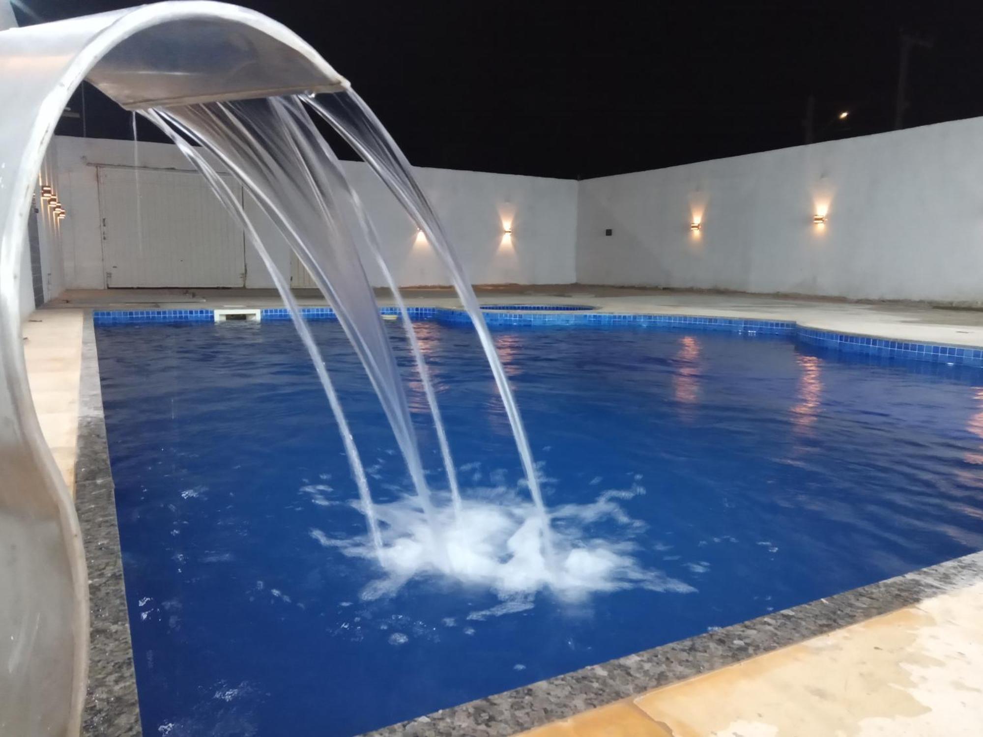 Holiday home Casa Com Piscina, Hidromassagem E Churrasqueira. *