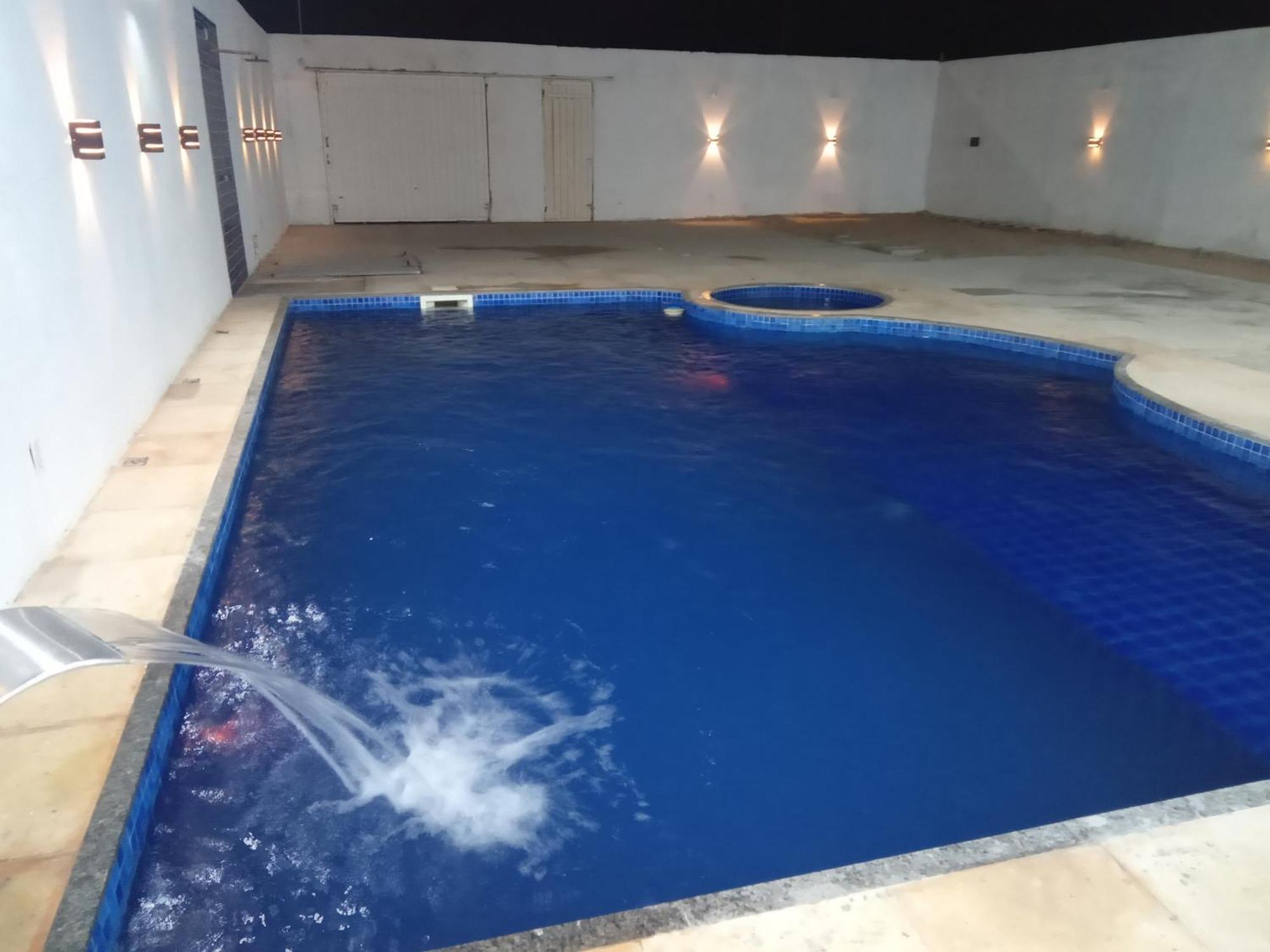 Holiday home Casa Com Piscina, Hidromassagem E Churrasqueira. *