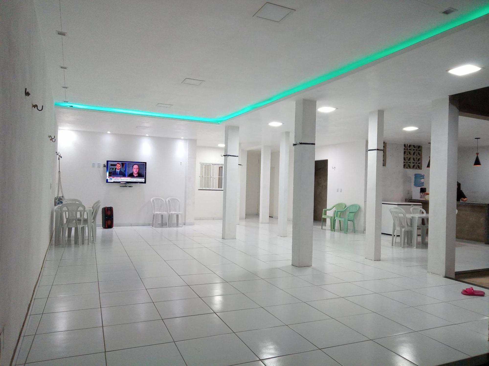 Casa Com Piscina, Hidromassagem E Churrasqueira. Holiday home
